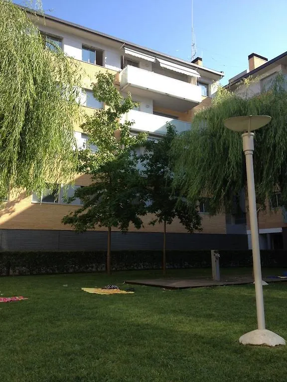 Lets Holidays Beautiful Apartment W/ Pool Toss トッサ・デ・マール スペイン